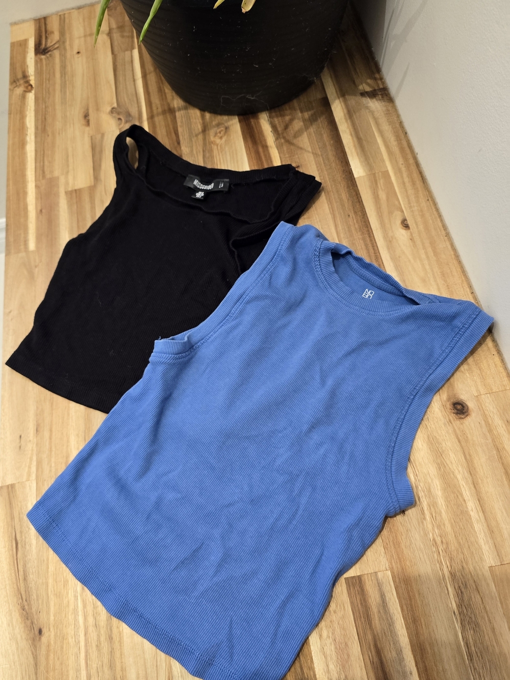 Women’s Ribbed Tank Top - Blue / Black